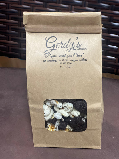 Gerdy's Oreo Cookie Popcorn